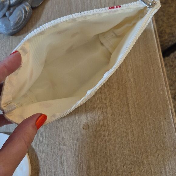 💲6️⃣ Bundled ✔️Strawberry Cosmetic Bag  Corduroy Pouch Makeup Case  In Cream - Picture 2 of 7